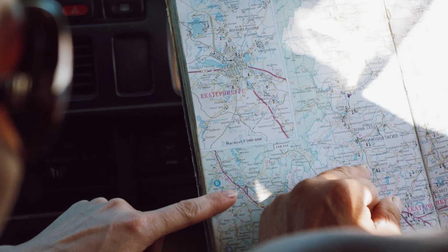 How to Plan a Road Trip: 8-Step Guide for Epic Trips